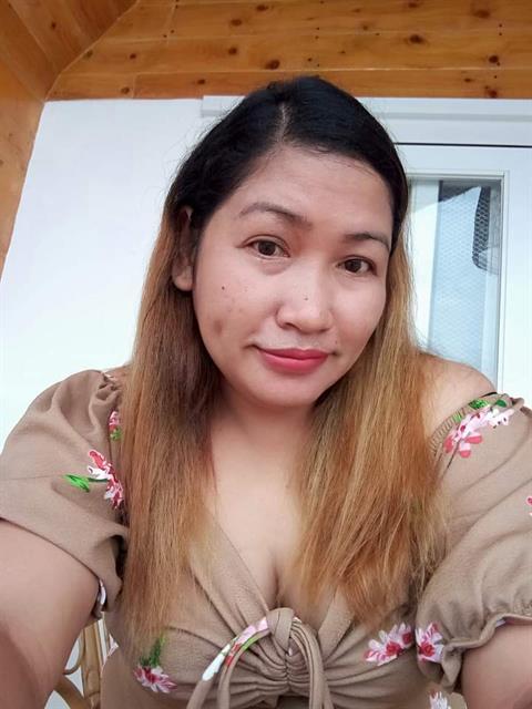 Dating profile for Zuzaine from Davao City, Philippines