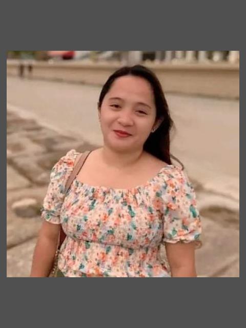 Dating profile for Rose987 from Cebu City, Philippines