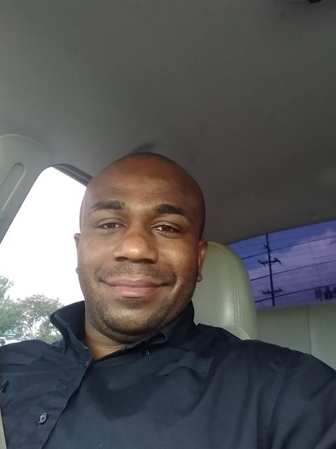Dating profile for Loverboy4u from Lake Charles, United States
