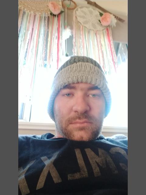 Dating profile for Robbigpakage from Deception Bay Qld, Australia