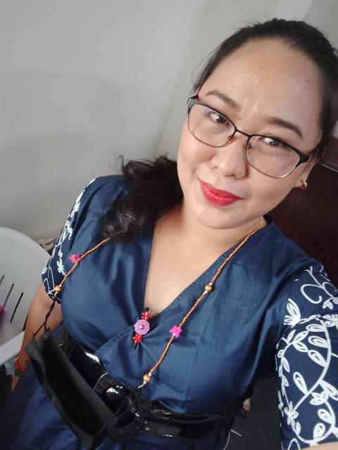 Dating profile for LynJuve from Cebu City, Philippines