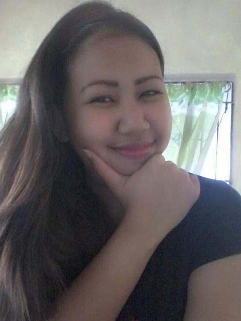 Dating profile for Harzha from Cebu City, Philippines