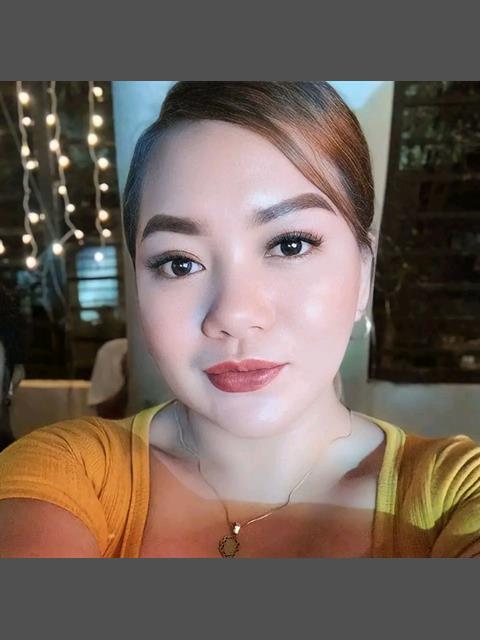 Dating profile for Honeyveh from Cebu City, Philippines