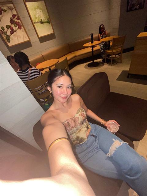 Dating profile for Celeste888 from Davao City, Philippines