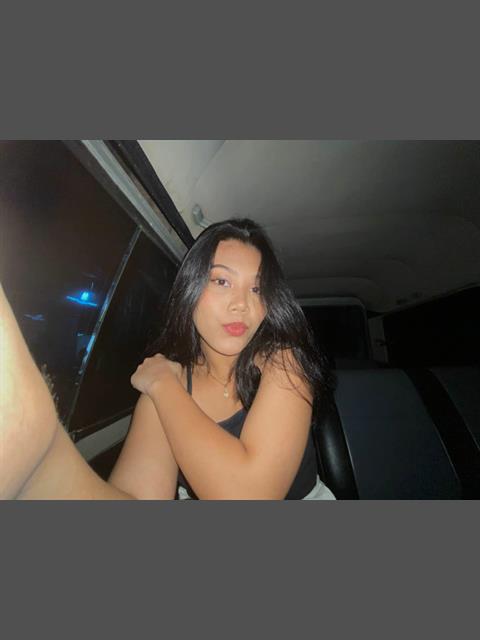 Dating profile for Olivia19 from Manila, Philippines