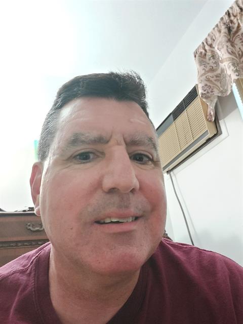 Dating profile for Couriermike2023 from Miami, United States