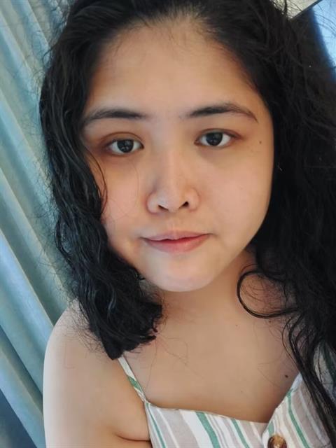 Dating profile for Gwenylyn from Manila, Philippines