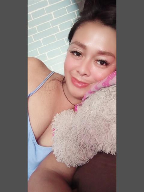 Dating profile for Gelay29 from Quezon City, Philippines