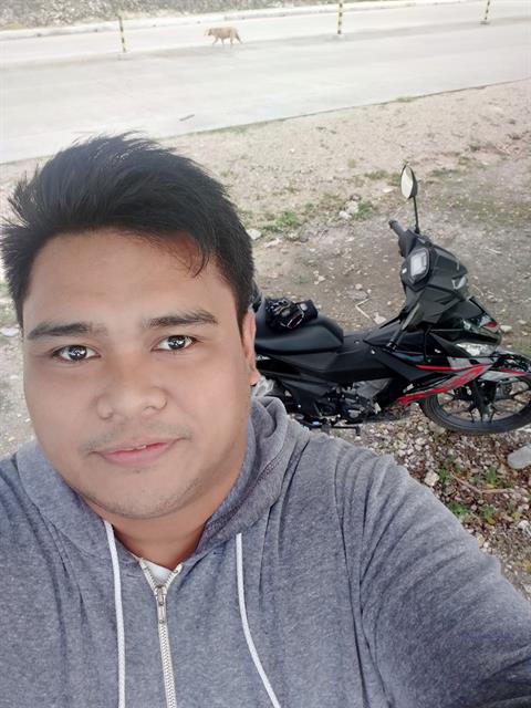Dating profile for bieboy from Cebu City, Philippines