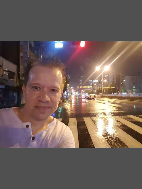 Dating profile for andrik1982 from Manila, Philippines