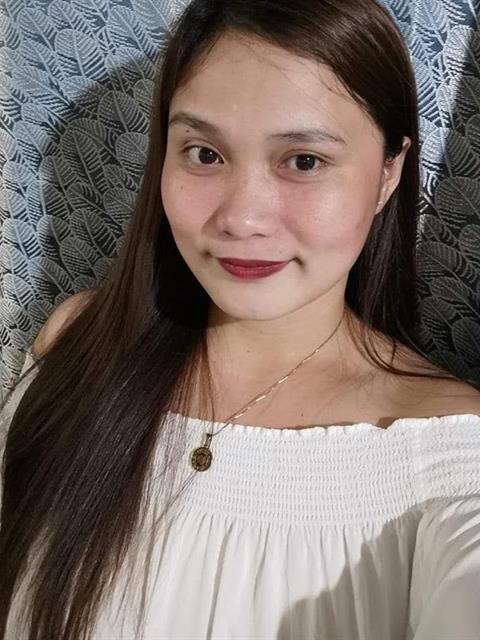 Dating profile for Karlina from Davao City, Philippines