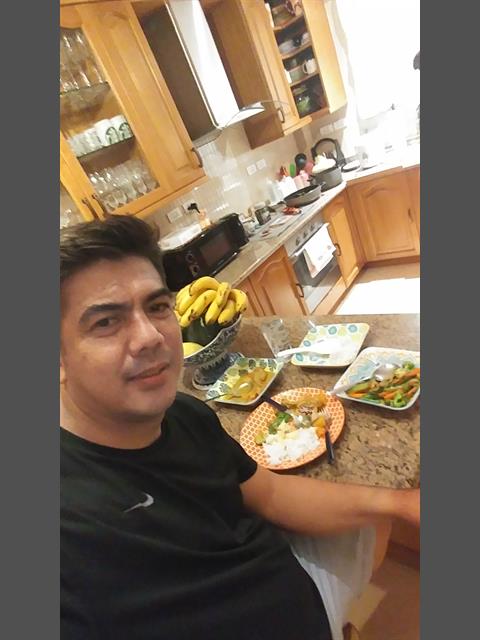 Dating profile for Paul2147 from Cebu City, Philippines