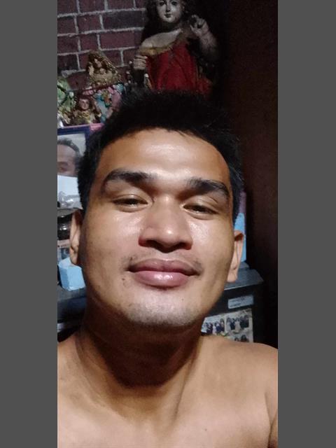 Dating profile for Johnsimeon from Quezon City, Philippines