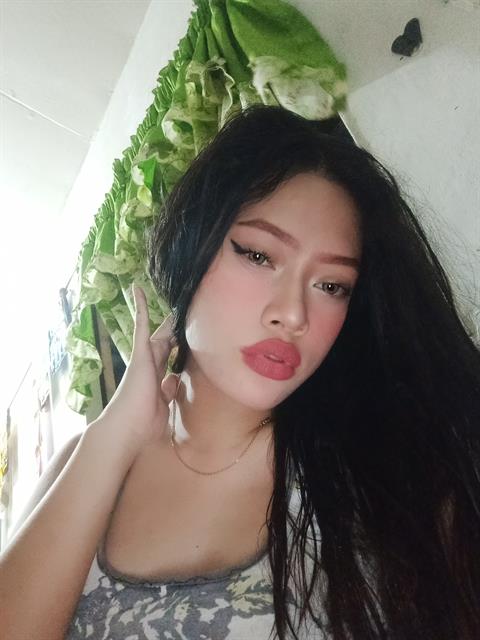 Dating profile for LunaAngel from Quezon City, Philippines