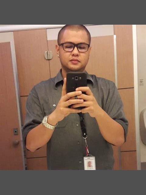 Dating profile for DaddySmooth from Cebu City, Philippines