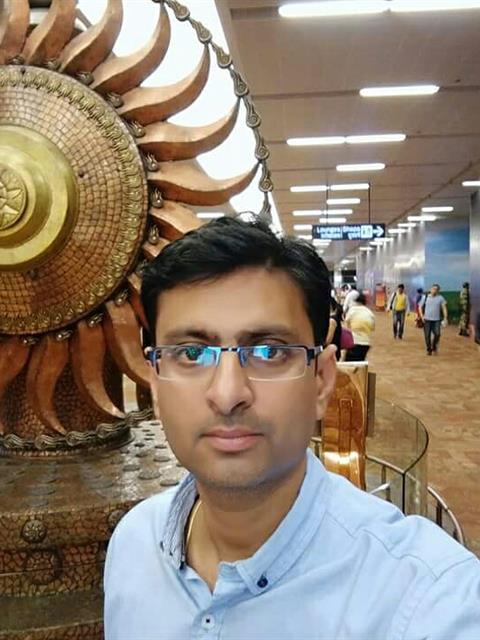 Dating profile for Amit77 from New Delhi , India