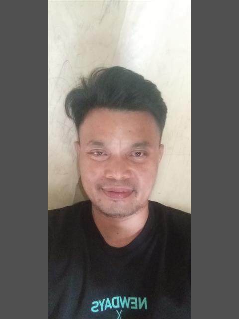 Dating profile for Vhoyz man from Zamboanga City, Philippines