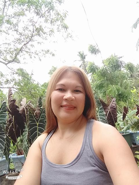 Dating profile for Lynde Roble from Cebu, Philippines