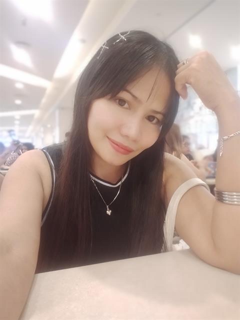 Dating profile for Mardy17 from Negros Occidental, United Arab Emirates
