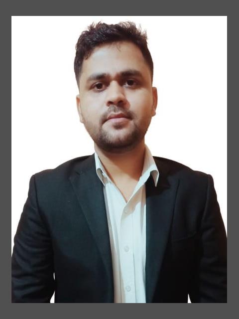 Dating profile for Saurabh from Noida, India