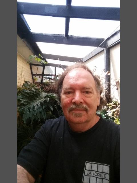 Dating profile for fazz33 from Melbourne, Australia