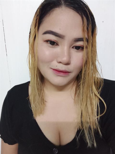 Dating profile for Dhalie from Cebu City, Philippines