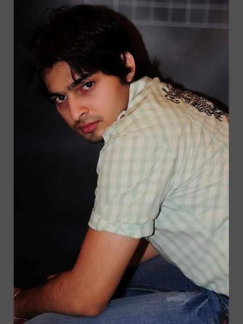 Dating profile for sky victorkhan11 from New Delhi, India