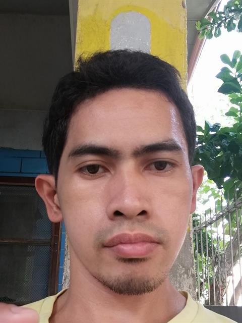 Dating profile for Roniel from Davao City, Philippines